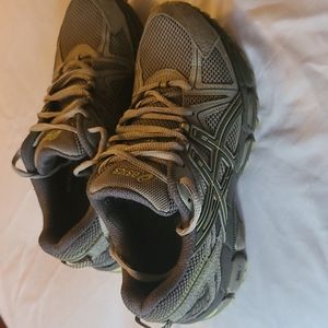 ASICS women's size 7